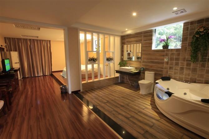 Yangshuo Hua Xiang Man Ting West Street Hotel Buitenkant foto